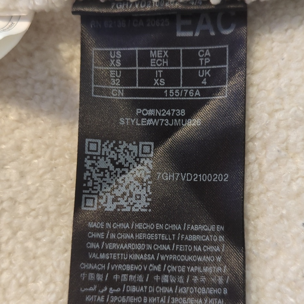 Guess Los Angeles Jacket - Picture 12 of 13